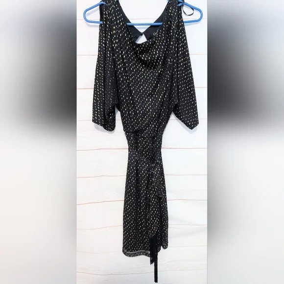 Jessica Simpson Elegant Black and Gold Women's Dress 👗 Size 14. - Picture 3 of 9